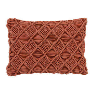 Macramé throw pillow - coral