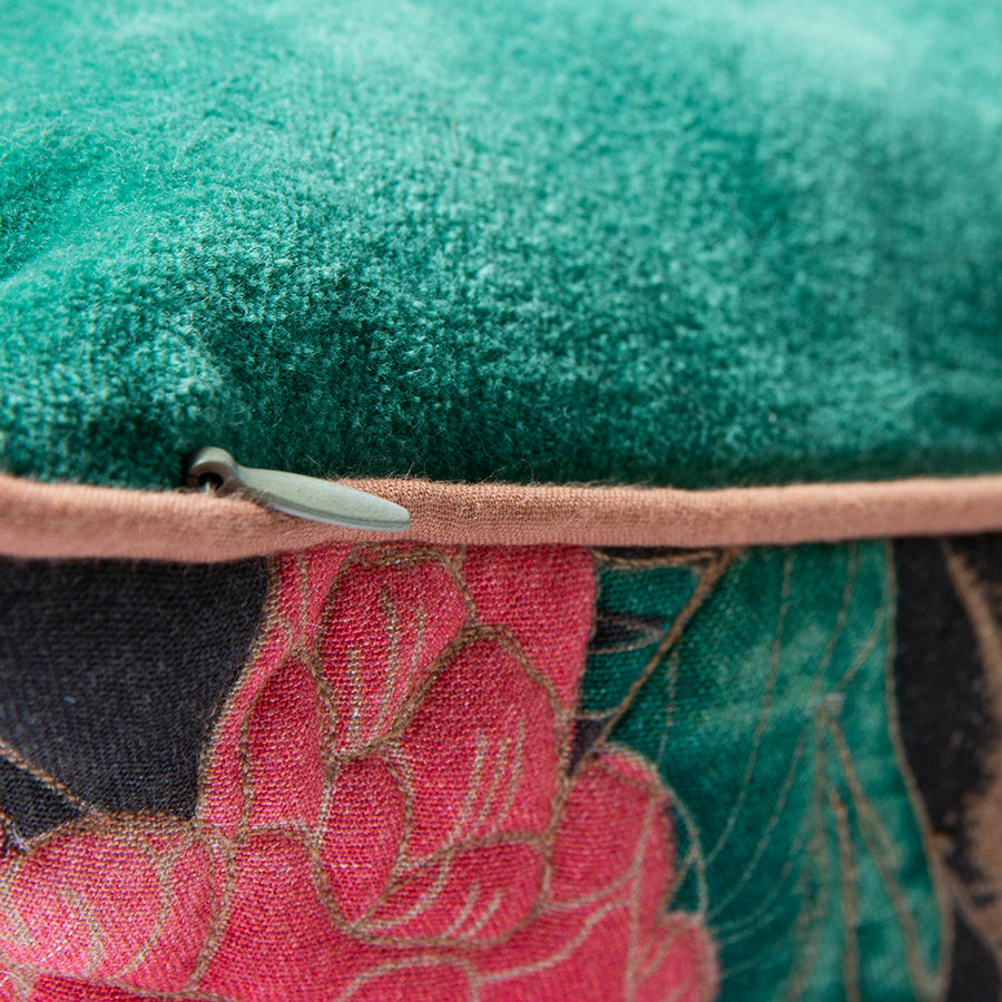 DORIS for HKliving - stitched floral accent pillow - Image 7